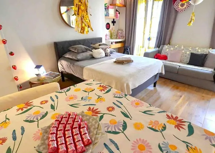 Modern Designed Apartment@ Beaubourg 파리