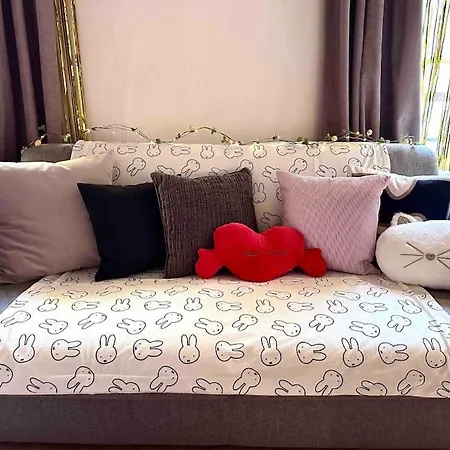 Modern Designed Apartment@ Beaubourg Apartmán